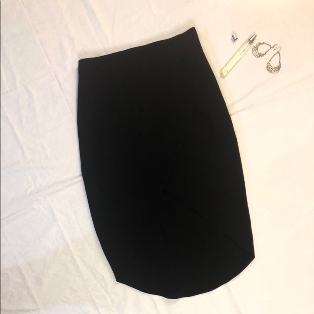 H&M Black Pencil Skirt